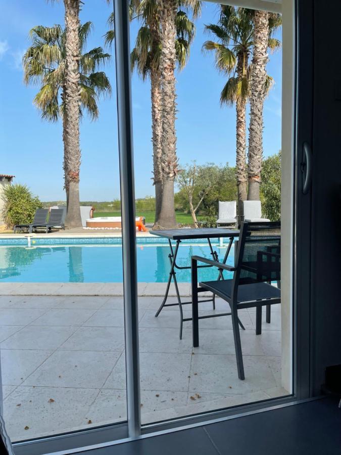 La Villa Mediterranee Wellness Spa Piscine Saint-Drezery Eksteriør bilde